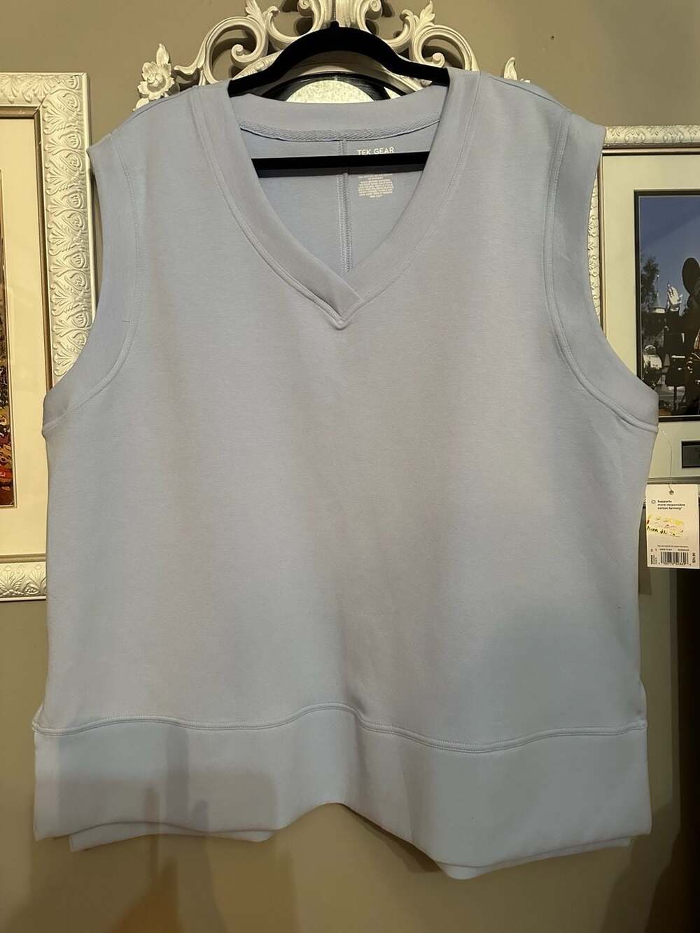 Tek Gear Ultracomfort V-Neck Sleeveless Pullover Vest